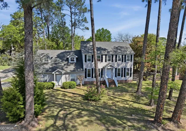 Homes for sale in Fitzgerald, GA | 215 W Cypress St, Fitzgerald, GA 31750 | MLS# 10804597