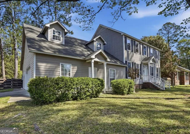 Homes for sale in Fitzgerald, GA | 215 W Cypress St, Fitzgerald, GA 31750 | MLS# 10804597