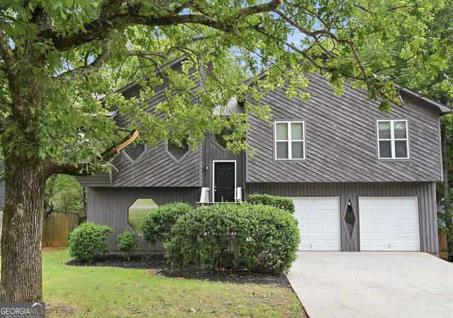 Photo 1 of Single family home for sale at 664 Wallington Wy, Lawrenceville, GA 30046 | MLS# 10835035 | Listing updated on 2026-09-11