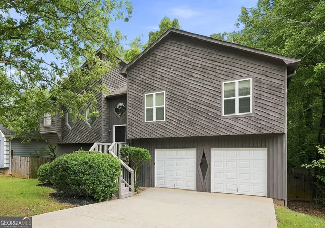 Photo 2 of Single family home for sale at 664 Wallington Wy, Lawrenceville, GA 30046 | MLS# 10835035 | Listing updated on 2026-09-11
