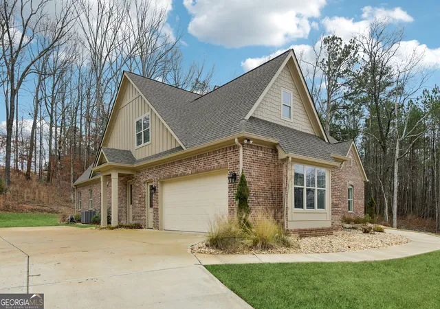 2nd image of 25 Mountain Crest Dr, Oxford, GA 30054 | MLS# 10669176