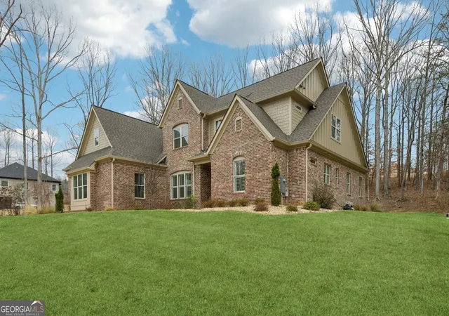 3rd image of 25 Mountain Crest Dr, Oxford, GA 30054 | MLS# 10669176