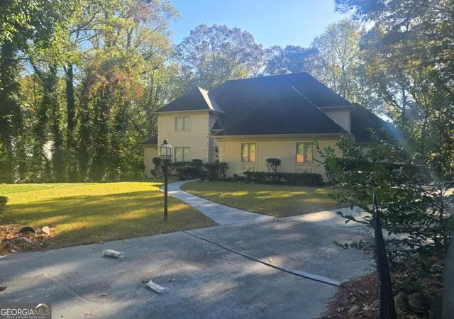 Single family home for sale at 270 Cameron Ridge Dr, Sandy Springs, GA 30328 | MLS# 10880380