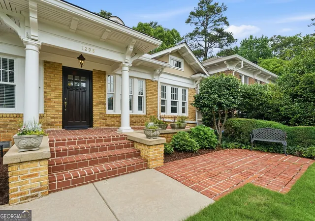 Photo 2 of Sale Pending at 1298 Oxford Rd NE, Atlanta, GA 30306 | MLS# 10786686 | Listing updated on 2026-09-04