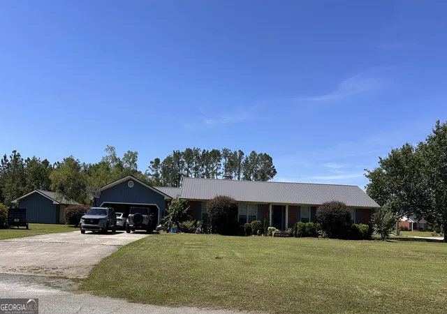 Homes for sale in Alma, GA | 182 Myra St, Alma, GA 31510 | MLS# 10779934