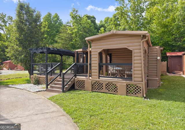 Photo 3 of Manufactured home for sale at 165 Stag Leap Dr, Cleveland, GA 30528 | MLS# 10775562 | Listing updated on 2026-08-06
