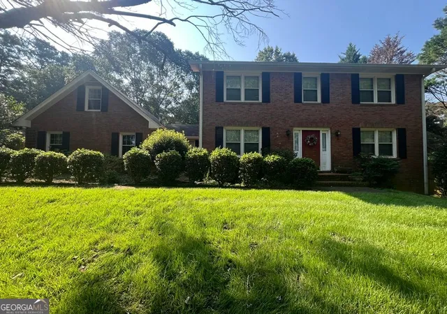 Photo 1 of Sale Pending at 1740 Elizabeth Ct Sw, Conyers, GA 30094 | MLS# 10587542 | Listing updated on 2025-12-04