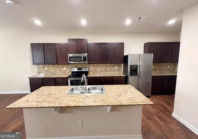 Photo 2 of Sale Pending at 8496 Glenview St, Douglasville, GA 30134 | MLS# 10780281 | Listing updated on 2026-10-05