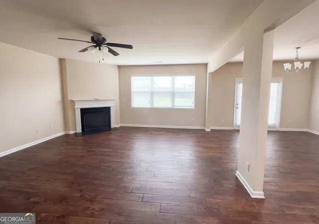 Photo 3 of Sale Pending at 8496 Glenview St, Douglasville, GA 30134 | MLS# 10780281 | Listing updated on 2026-10-05