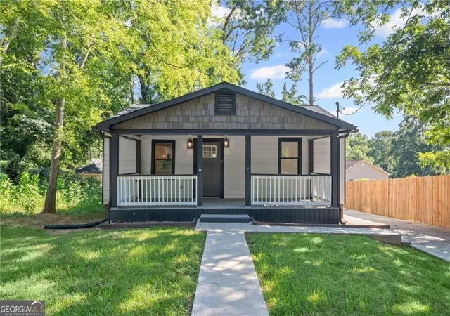 1st image of 1987 Ruth St Nw, Atlanta, GA 30318 | MLS# 10684960