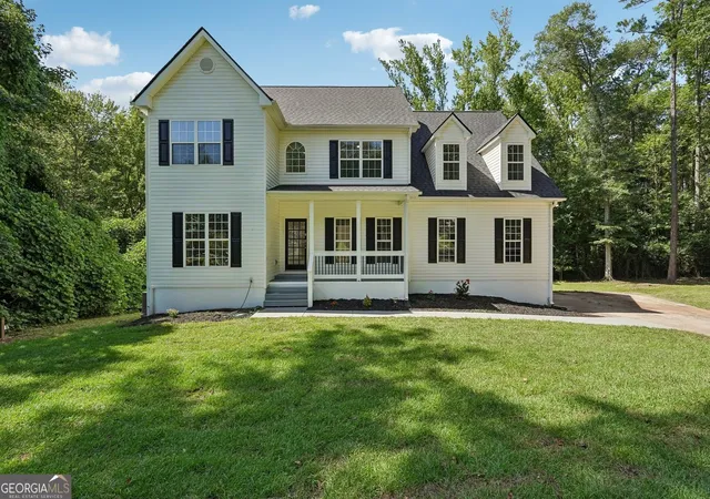 2nd image of 161 Lake Ridge Dr, Newnan, GA 30263 | MLS# 10831503