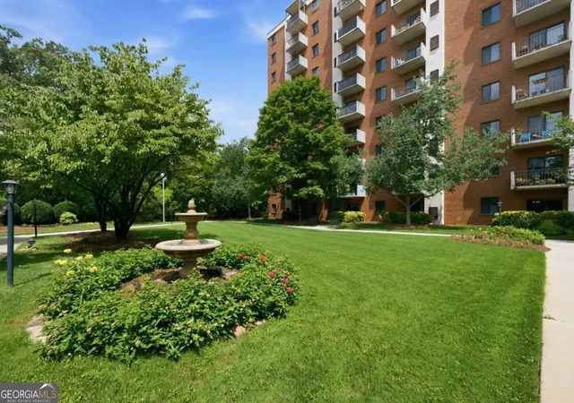 2nd image of 300 Johnson Ferry Rd #A713, Sandy Springs, GA 30328 | MLS# 10811263