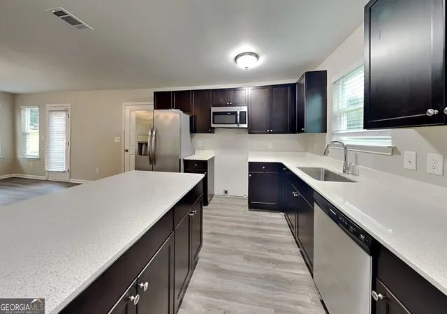 3rd image of 20 Daniel Ln, Covington, GA 30014 | MLS# 10788993