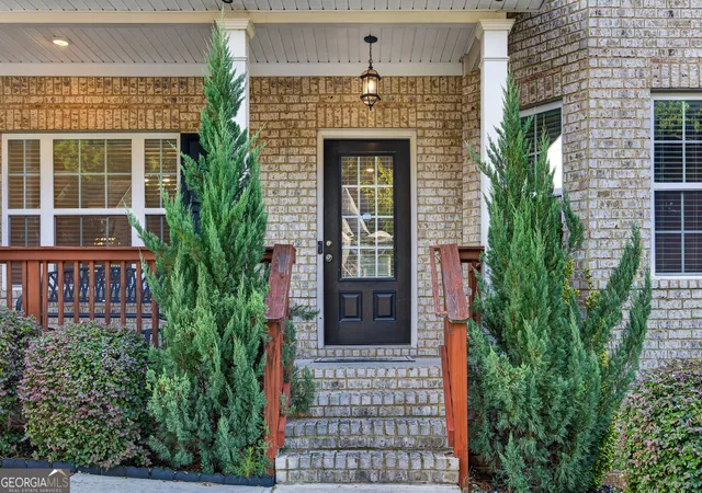 Photo 3 of Single family home for sale at 1532 Gallup Dr, Stockbridge, GA 30281 | MLS# 10819502 | Listing updated on 2026-09-15