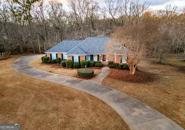 2nd image of 1431 Brandy Shoals Dr Se, Conyers, GA 30013 | MLS# 10714375
