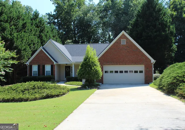 2nd image of 7730 Timberline Ovlk, Cumming, GA 30041 | MLS# 10827878