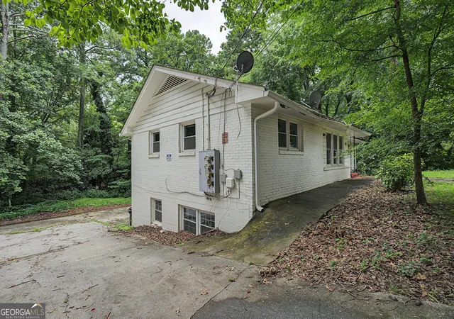 2nd image of 2159 Dresden Dr Ne, Atlanta, GA 30341 | MLS# 10801716