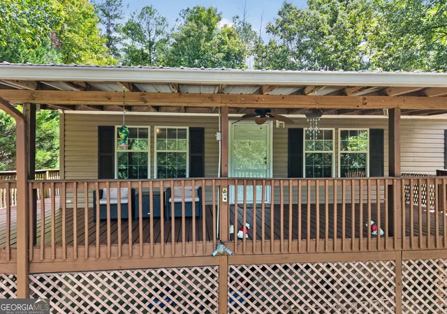 Photo 3 of Manufactured home for sale at 2123 Harbour Point Dr, Sparta, GA 31087 | MLS# 10836697 | Listing updated on 2026-09-14