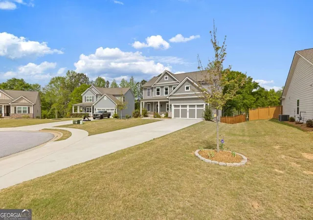 Photo 2 of Sale Pending at 161 Mallard Crk Way, Bethlehem, GA 30620 | MLS# 10733809 | Listing updated on 2026-09-02