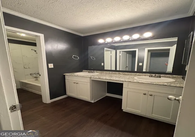 Photo 2 of Condo for sale at 201 Augusta Dr Se, Marietta, GA 30067 | MLS# 10832590 | Listing updated on 2026-09-08