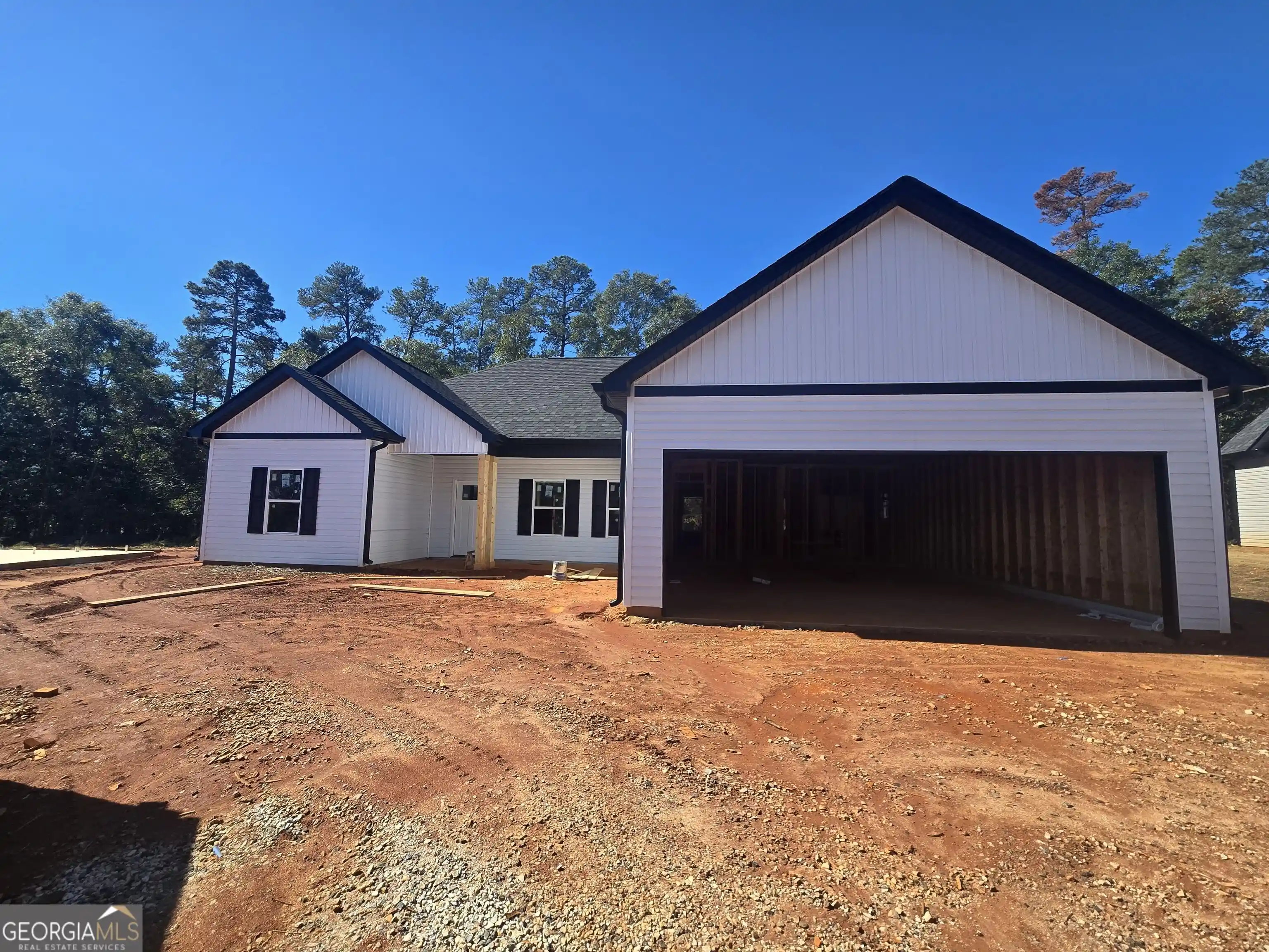 Photo 1 of Single family home for sale at 196 Preserve Trl, Lavonia, GA 30553 | MLS# 10873383 | Listing updated on 2026-10-29