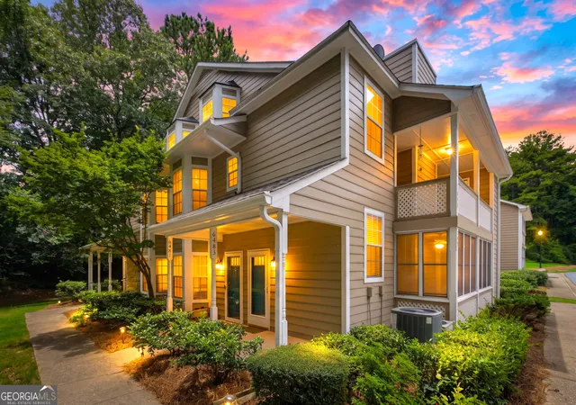 1st image of 6483 Northridge Wy, Morrow, GA 30260 | MLS# 10809682