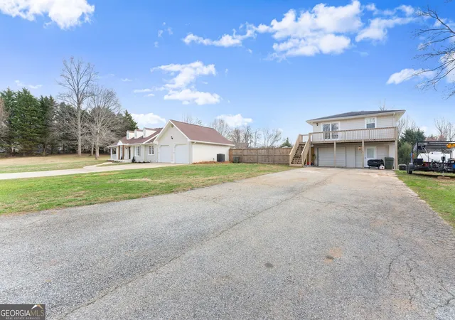 Photo 3 of Single family home for sale at 63/77 Angel Ln, Cleveland, GA 30528 | MLS# 10806511 | Listing updated on 2026-09-14