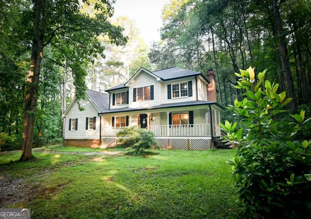Photo 3 of Single family home for sale at 3545 Rock Falls Dr, Snellville, GA 30039 | MLS# 10805468 | Listing updated on 2026-09-16
