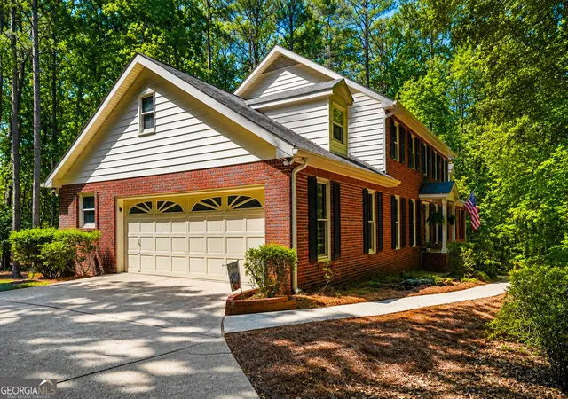 Photo 2 of Single family home for sale at 115 Majesty Ln, Fayetteville, GA 30215 | MLS# 10780063 | Listing updated on 2026-08-19