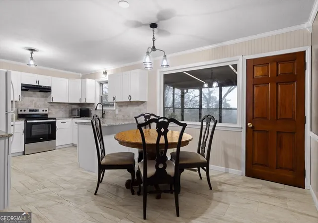 Photo 3 of Single family home for sale at 218 Alpine Dr, Rossville, GA 30741 | MLS# 10835404 | Listing updated on 2026-09-11