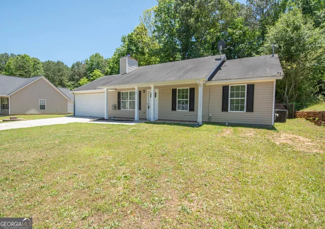Homes for sale in Grantville, GA | 7 Chelsea Ln, Grantville, GA 30220 | MLS# 10741535