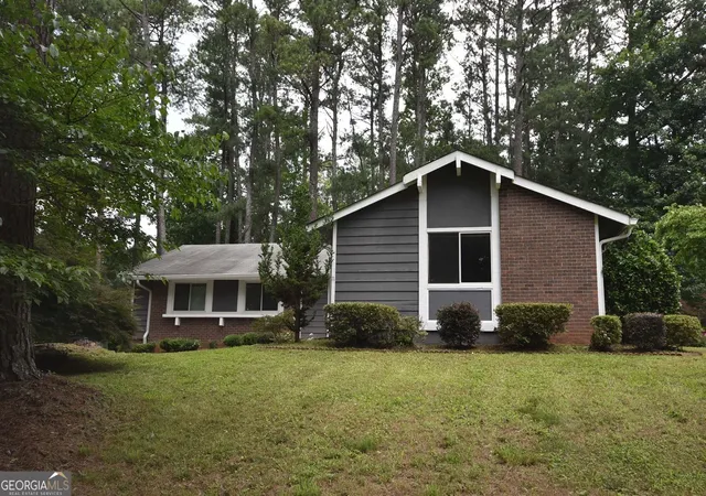 Photo 1 of Single family home for sale at 1288 Crescent Dr, Marietta, GA 30066 | MLS# 10790966 | Listing updated on 2026-08-24