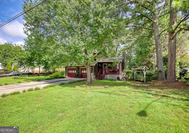 Photo 3 of Sale Pending at 2943 Sagemont Pl, Snellville, GA 30039 | MLS# 10823390 | Listing updated on 2026-08-21