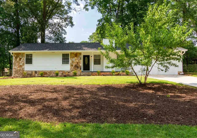 1st image of 5003 Abbey Ln Sw, Lilburn, GA 30047 | MLS# 10814612