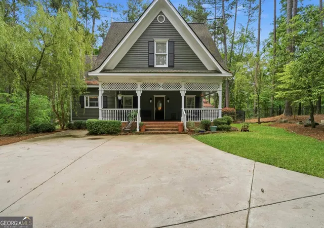 Homes for sale in Greensboro, GA | 1241 Cedar Ridge Dr, Greensboro, GA 30642 | MLS# 10777329