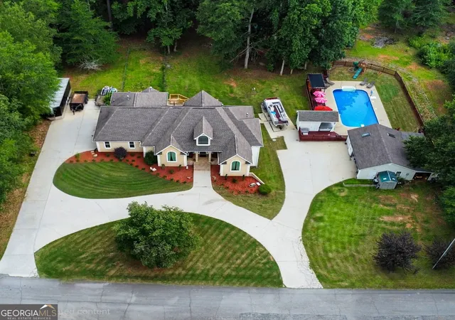 Photo 2 of Single family home for sale at 115 Wildwood Dr, Temple, GA 30179 | MLS# 10796747 | Listing updated on 2026-08-28
