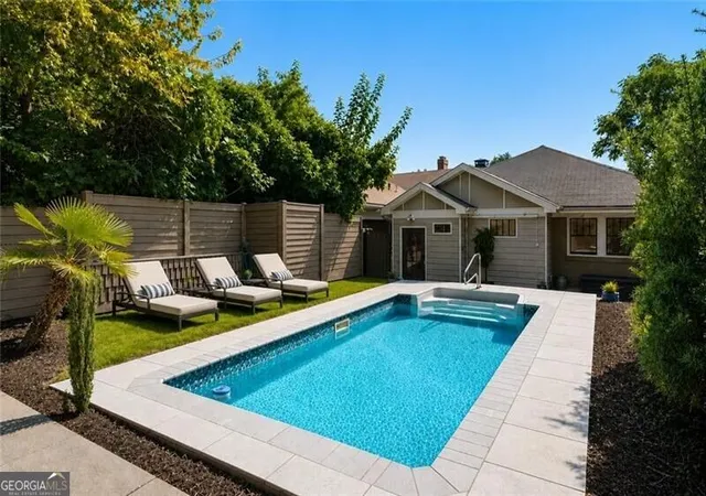 Photo 1 of Single family home for sale at 620 Kennesaw Ave Ne, Atlanta, GA 30308 | MLS# 10834570 | Listing updated on 2026-09-10