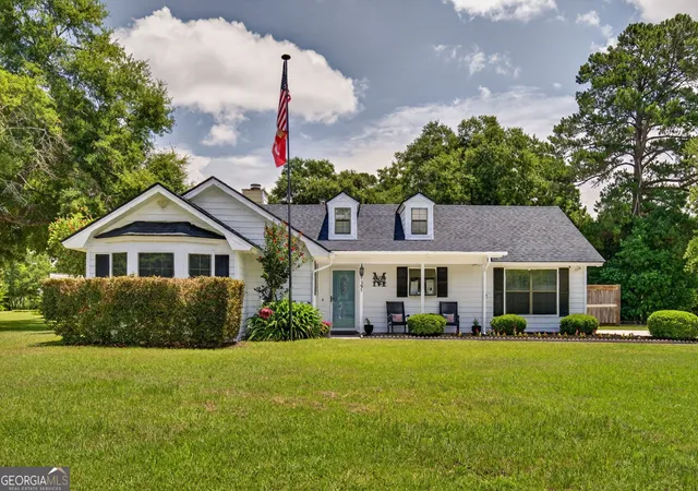 Photo 1 of Single family home for sale at 385 Lemans Dr, Bloomingdale, GA 31302 | MLS# 10805718 | Listing updated on 2026-09-13