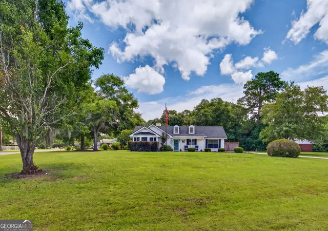 Photo 2 of Single family home for sale at 385 Lemans Dr, Bloomingdale, GA 31302 | MLS# 10805718 | Listing updated on 2026-09-13