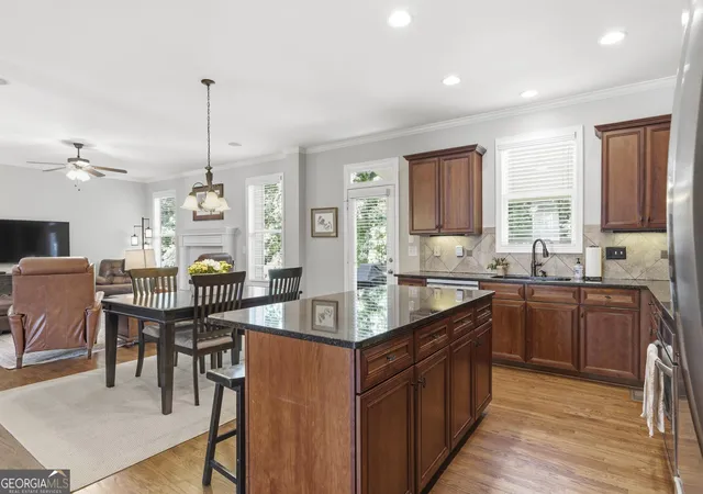 Photo 3 of Single family home for sale at 4965 Maristone Landing Wy, Cumming, GA 30040 | MLS# 10792637 | Listing updated on 2026-08-21