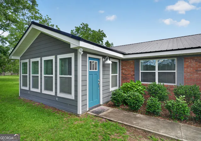 Homes for sale in Waycross, GA | 5349 Johnson Pl, Waycross, GA 31503 | MLS# 10785791