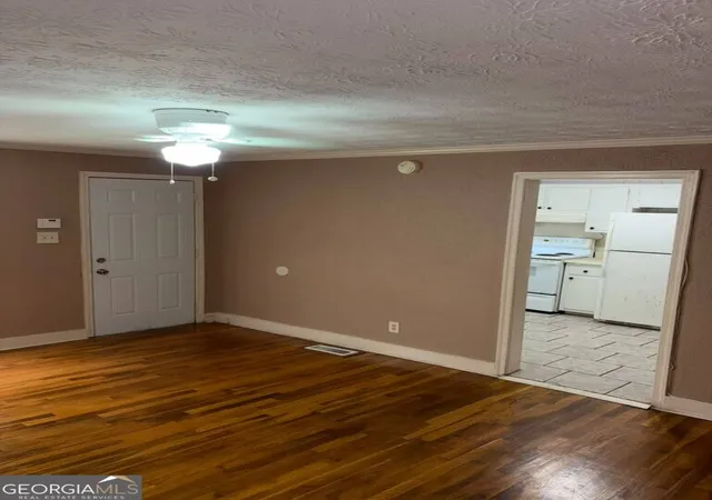 Photo 3 of Single family home for sale at 6057 Hill St, Douglasville, GA 30134 | MLS# 10820894 | Listing updated on 2026-08-20