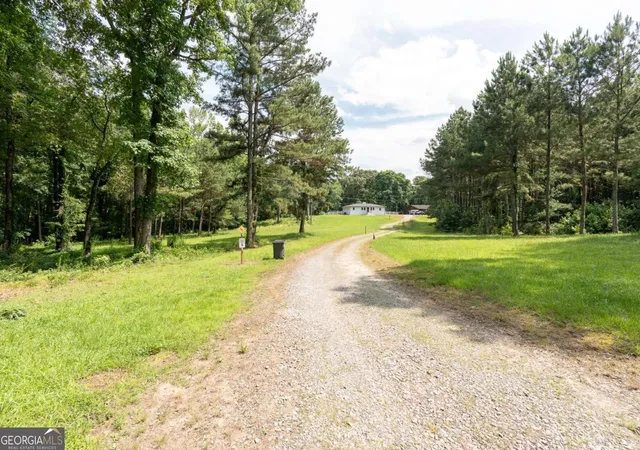 2nd image of 1585 Jimmy Dodd Rd, Buford, GA 30518 | MLS# 10798458