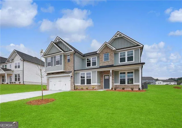Photo 2 of Single family home for sale at 174 Buffalo Tr, Stockbridge, GA 30281 | MLS# 10814683 | Listing updated on 2026-10-09