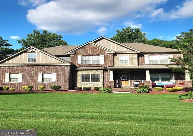 Photo 2 of Single family home for sale at 4050 Madison Acres Dr, Locust Grove, GA 30248 | MLS# 10795905 | Listing updated on 2026-08-26