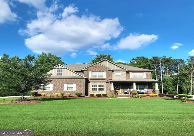 Photo 3 of Single family home for sale at 4050 Madison Acres Dr, Locust Grove, GA 30248 | MLS# 10795905 | Listing updated on 2026-08-26