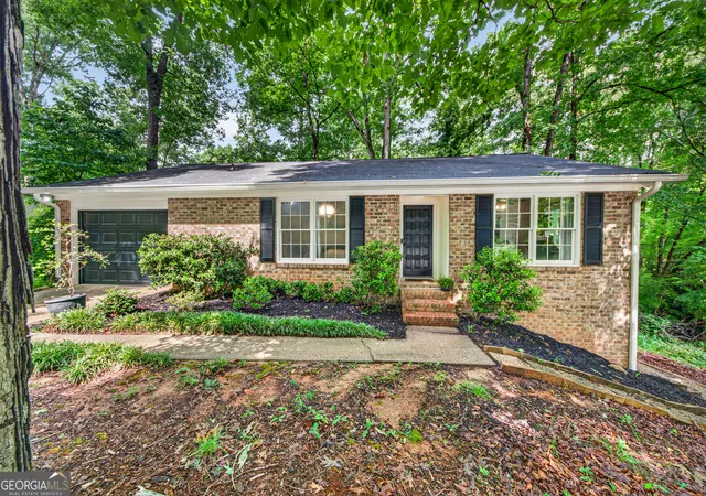 Photo 1 of Single family home for sale at 197 Crossbow Cir, Winterville, GA 30683 | MLS# 10772707 | Listing updated on 2026-08-17