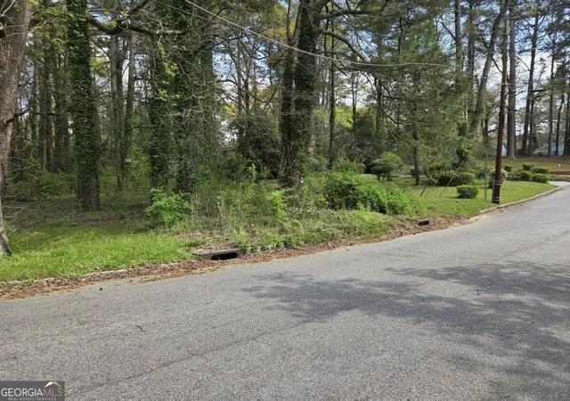 4th image of 349 Chilton Nw, Atlanta, GA 30318 | MLS# 10724477