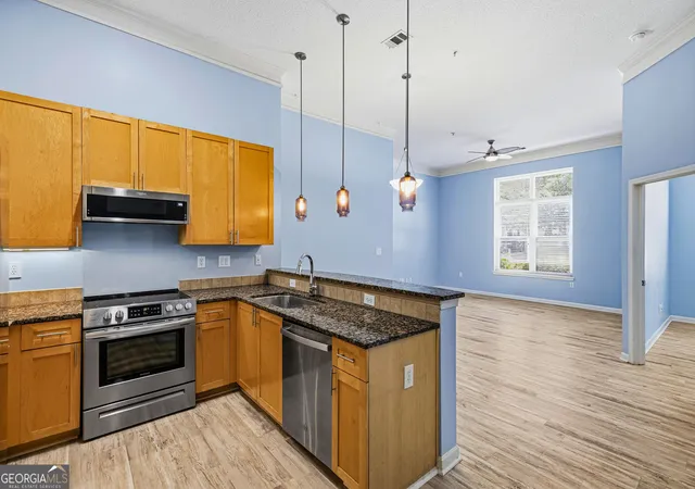 Photo 3 of Condo for sale at 401 16th St Nw #1183, Atlanta, GA 30363 | MLS# 10835548 | Listing updated on 2026-09-11
