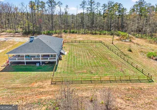 Homes for sale in Mansfield, GA | 2361 County Line Rd, Mansfield, GA 30055 | MLS# 10789555